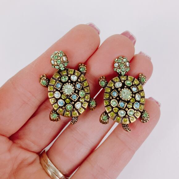 Heidi Daus Simply Irresistible Greem Turtle Clip On Earrings Figural Swarovski - Picture 3 of 11